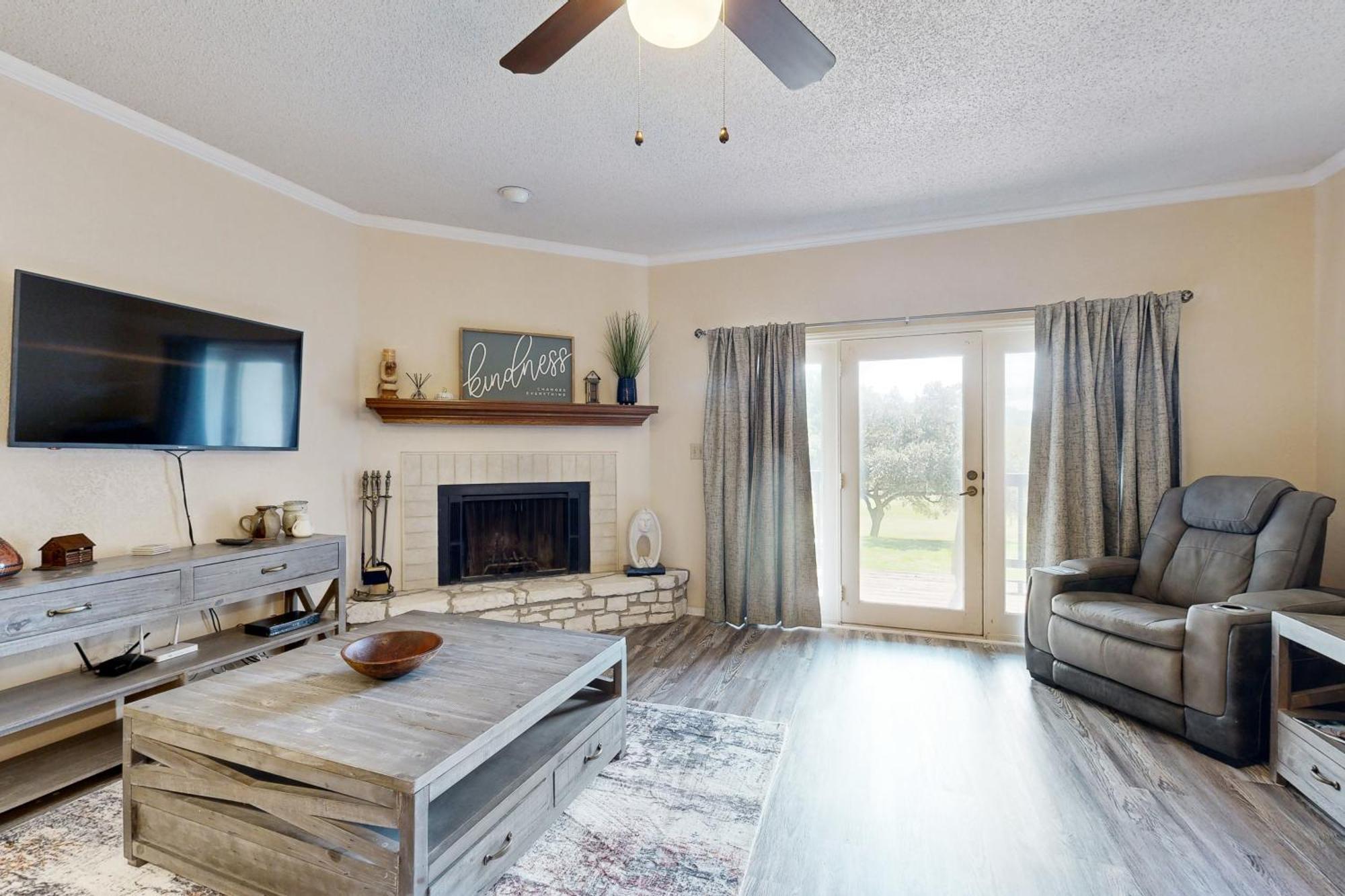 Condo On The Green Canyon Lake Exterior foto